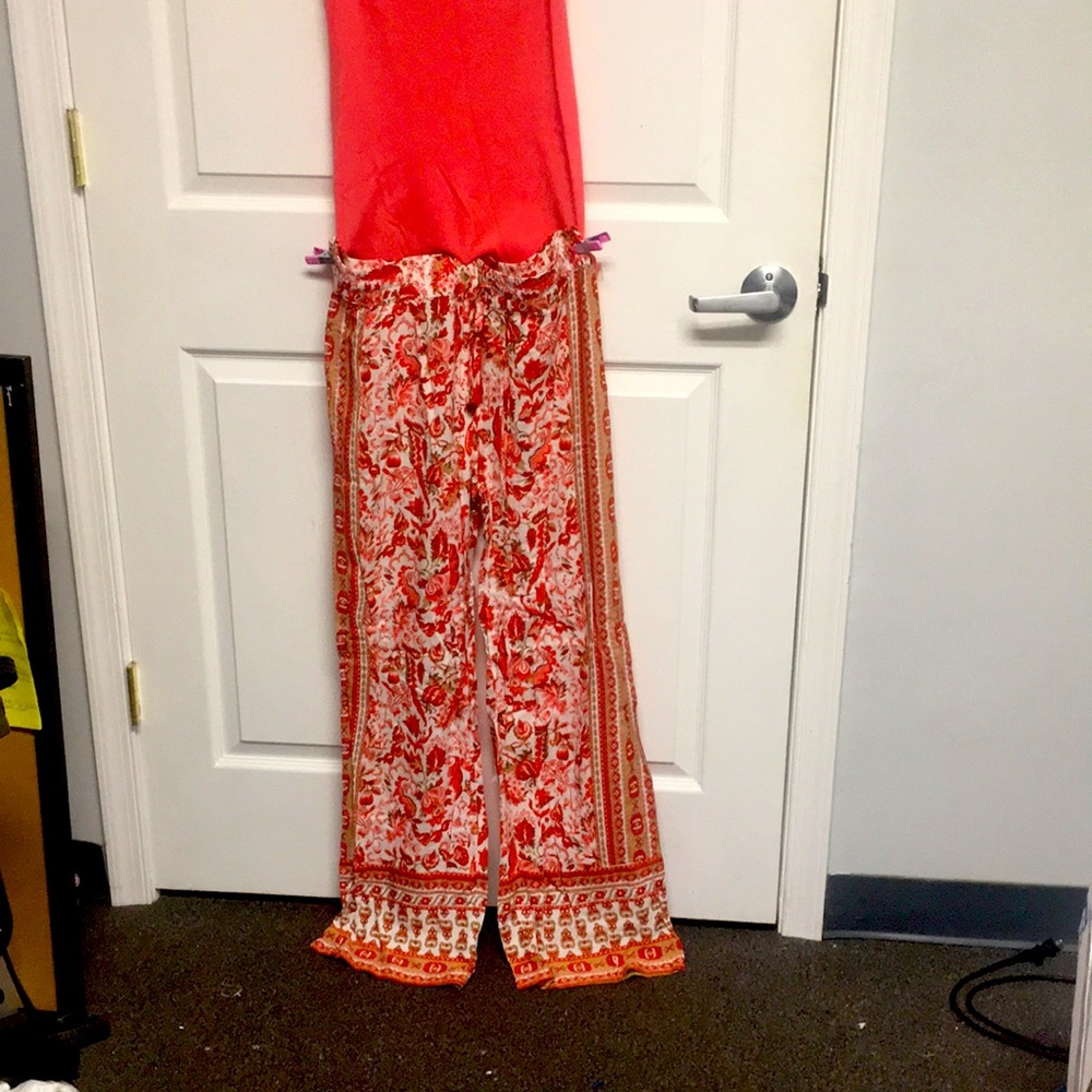 Floral lightweight pant with matching top